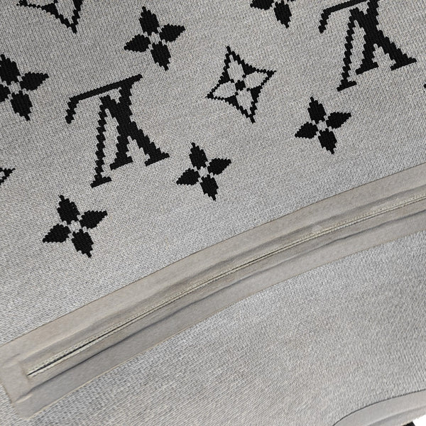HORIZON Monogram Fabric Gray