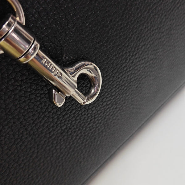 TRAPEZE Small Calfskin Black