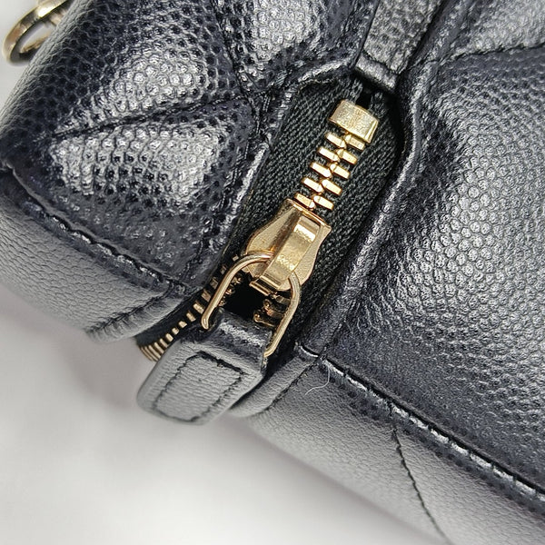 VANITY CASE Quilted Grained Calfskin Black