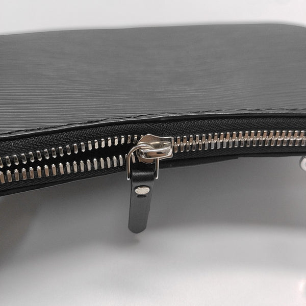 EASY POUCH ON STRAP Epi Black