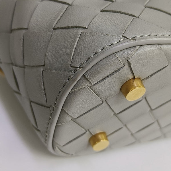 Intrecciato Small Lambskin Gray