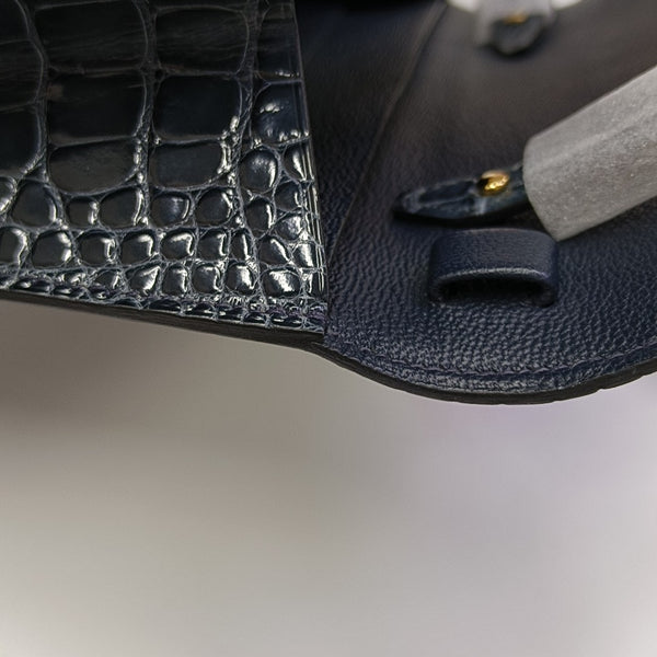 Clic 16 Shiny Porosus Crocodile Blue