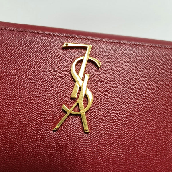 Authenticated pre-owned KATE Medium Calfskin Red - Shoulder Bag at Looply