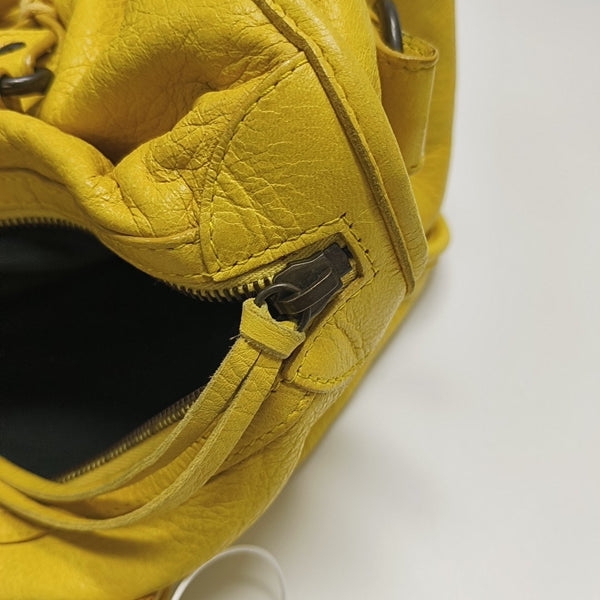 Twiggy Lambskin Yellow