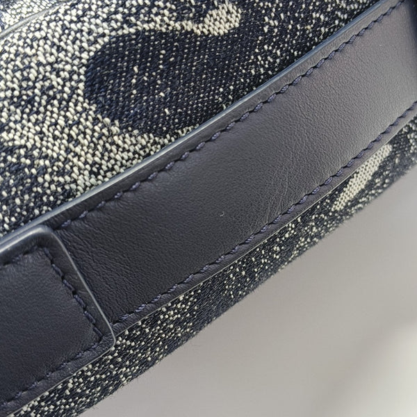 Saddle Fabric Gray