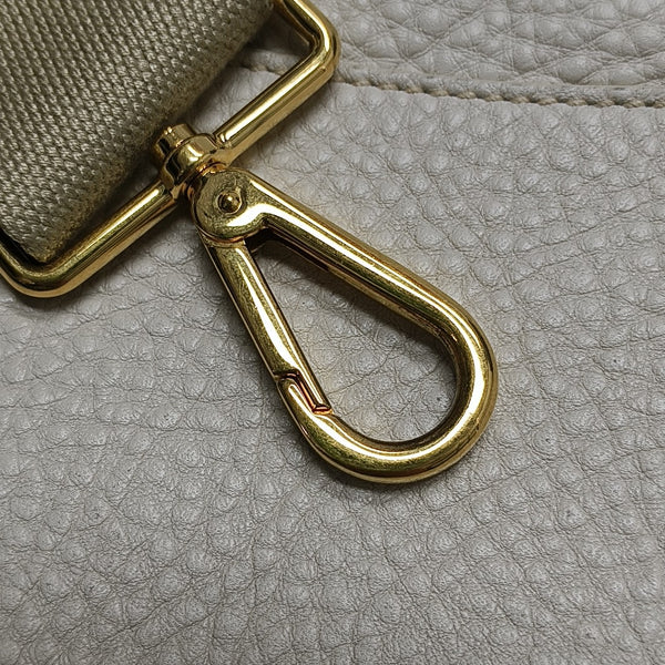 Calfskin White