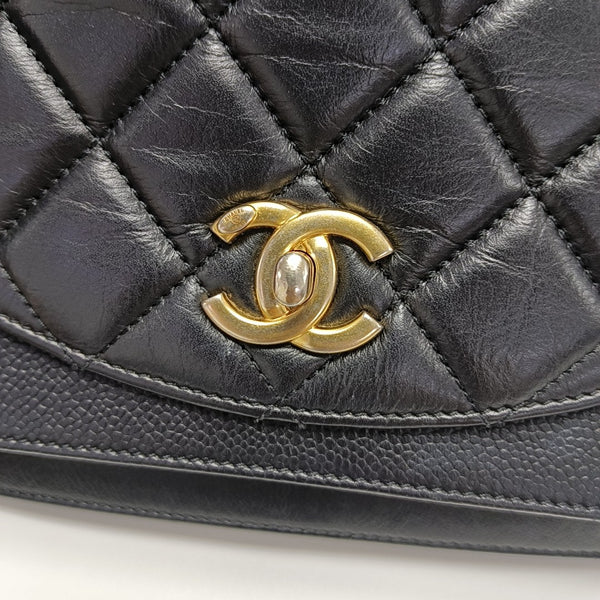 Quilted Calfskin Shoulder Bag Black
