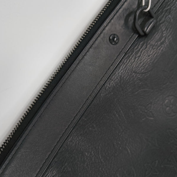 Calfskin Clutch Black