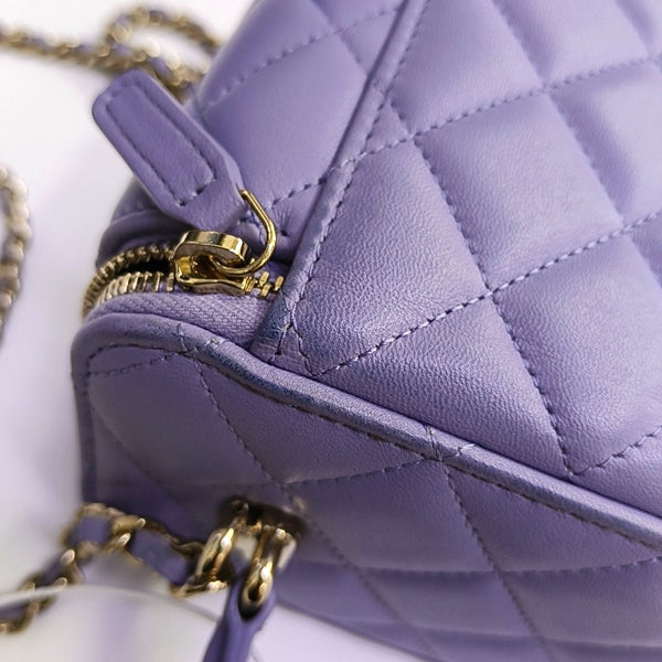 ESTUCHE DE TOCADOR Piel de cordero acolchada Morado