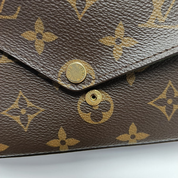 Authenticated pre-owned FÉLICIE Monogram Coated Canvas Brown - Crossbody Bag at Looply