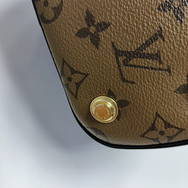 Vanity Chain Pouch Monogram Coated Canvas Brown