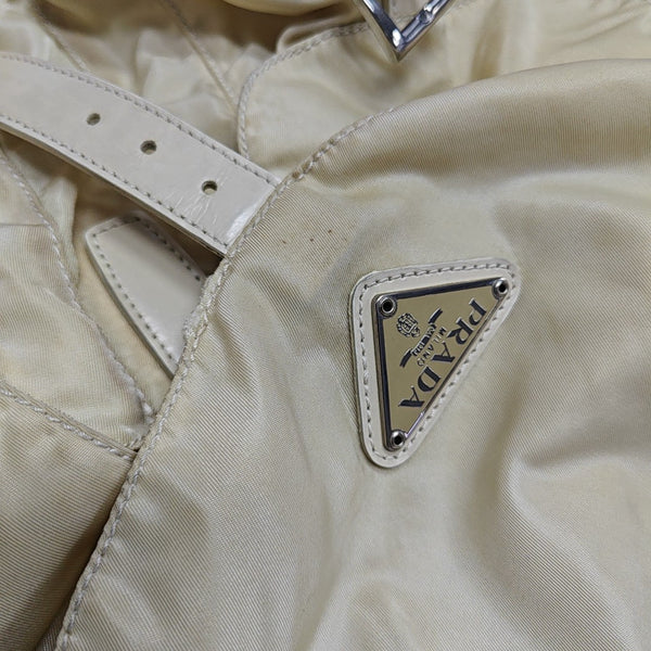 Re-Nylon Medium Nylon Beige