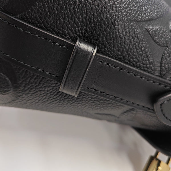 ALL IN Calfskin Black