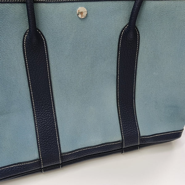 Garden Party 36 Canvas Blue