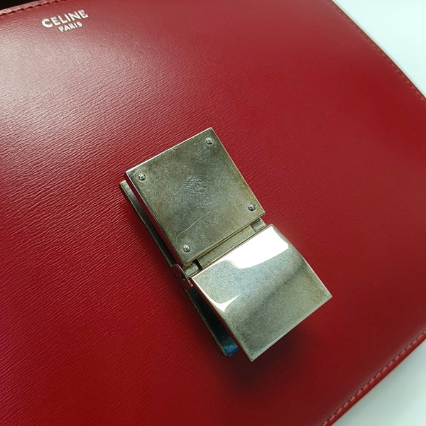 CLASSIC BOX Medium Calfskin Red