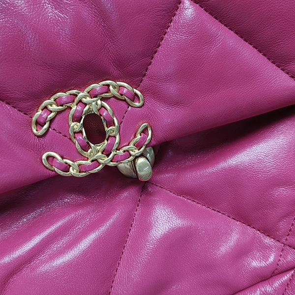 CHANEL 19 Large Quilted Lambskin Red