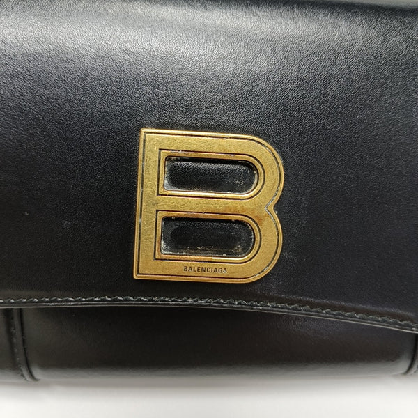 Hourglass Small Calfskin Black