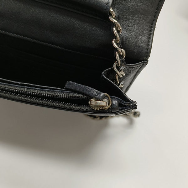 WOC Quilted Patent Leather Black