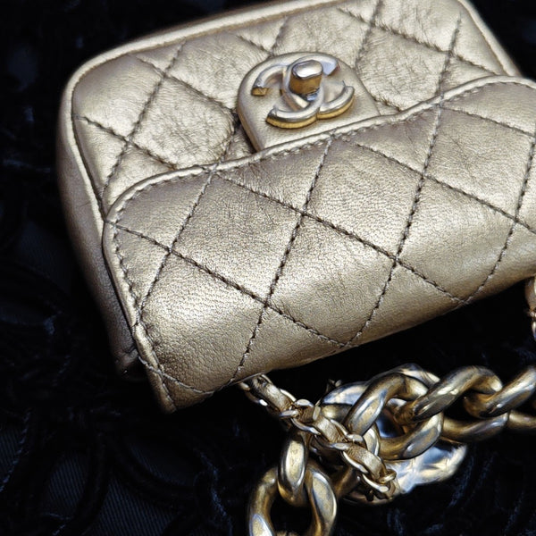 Quilted Velvet Shoulder Bag Black