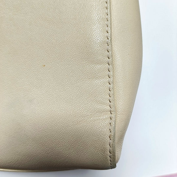 Peekaboo Mini Calfskin White