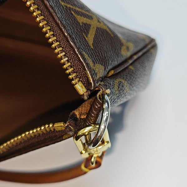 ACCESSOIRES Monogram Coated Canvas Brown