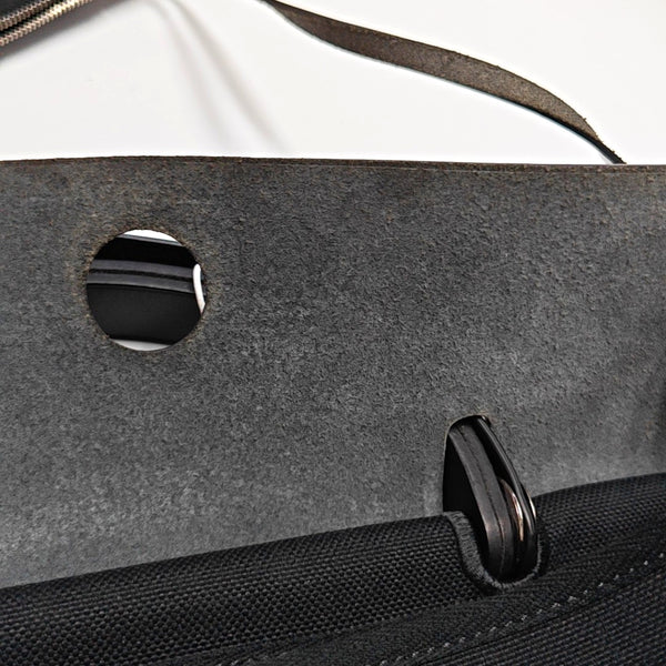Authenticated pre-owned Herbag 31 Canvas Black - Shoulder Bag at Looply