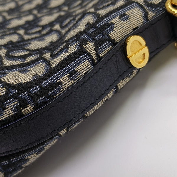 Travel Kit Oblique Canvas Blue