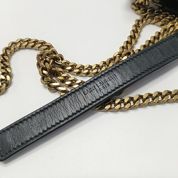 NIKI Small Chevron Lambskin Black