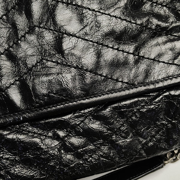 NIKI Medium Chevron Calfskin Black