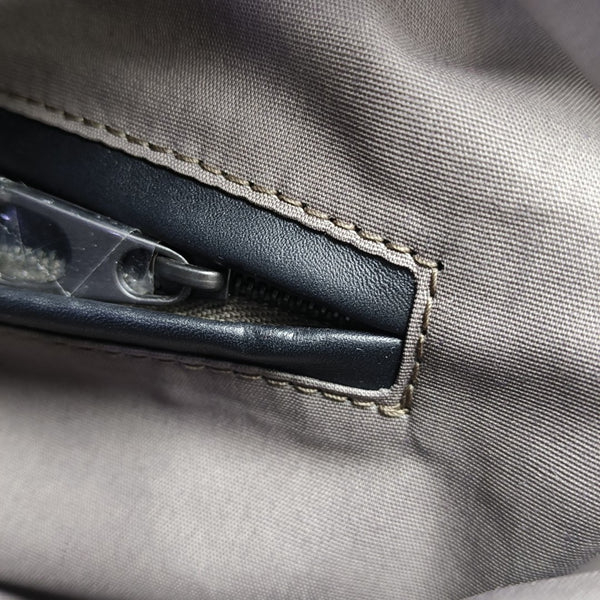 Duffle Calfskin Black