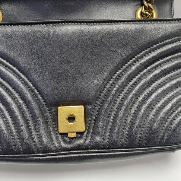 GG Marmont Medium Quilted Calfskin Black