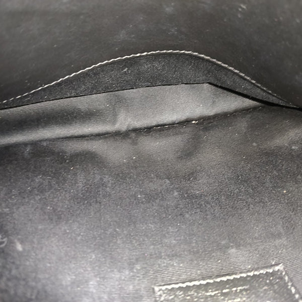 NIKI Medium Chevron Calfskin Black