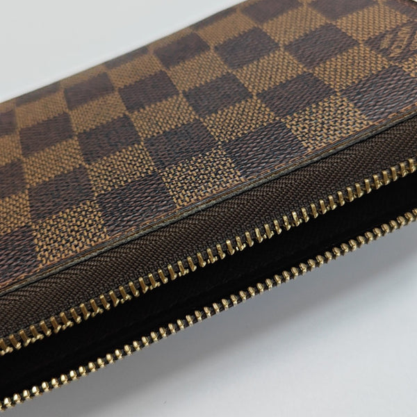 ZIPPY Damier Ebene Coated Canvas Brown Wallet