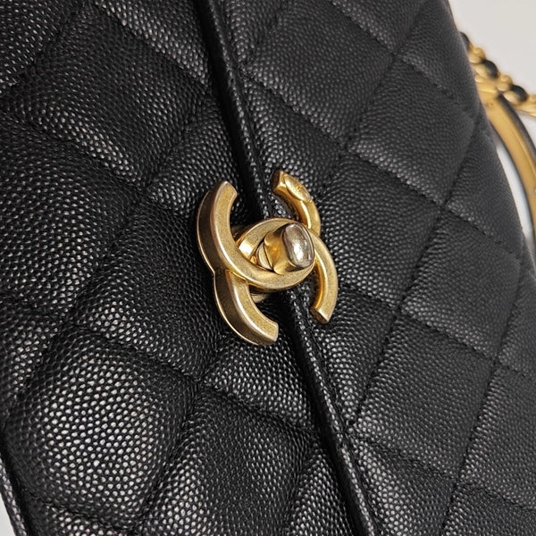 Carry Me Small Quilted Grained Calfskin Black