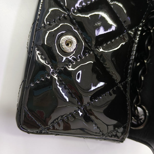 Quilted Patent Leather Shoulder Bag Black