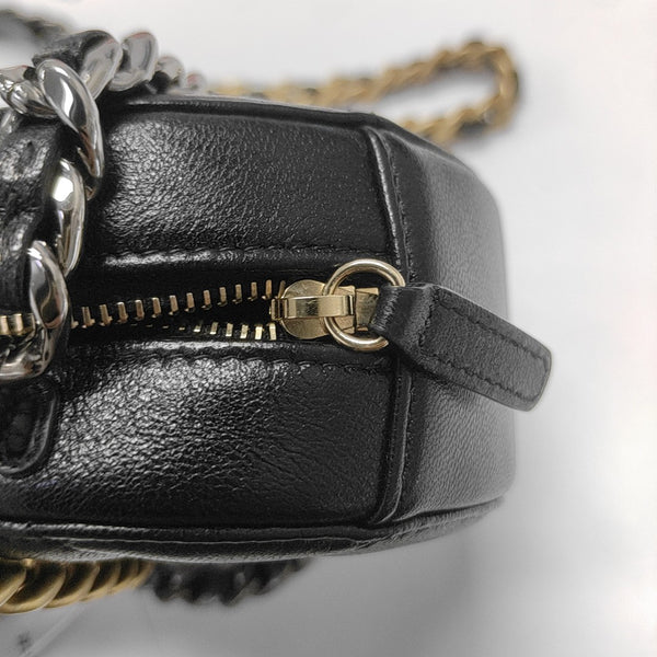 CHANEL 19 Small Quilted Lambskin Black