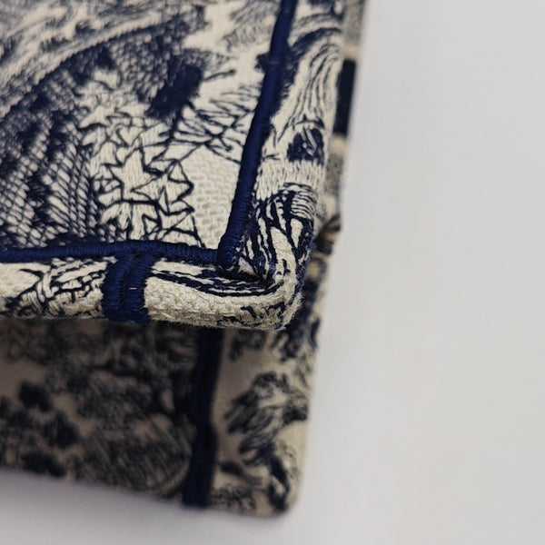 Book Tote Medium Canvas Blue