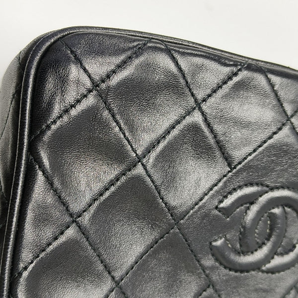 Quilted Lambskin Shoulder Bag Black