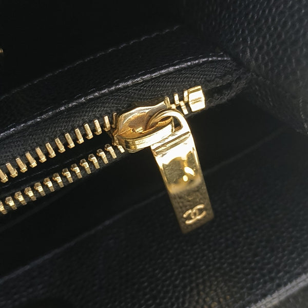 CHANEL GST Extra Large Quilted Grained Calfskin Black