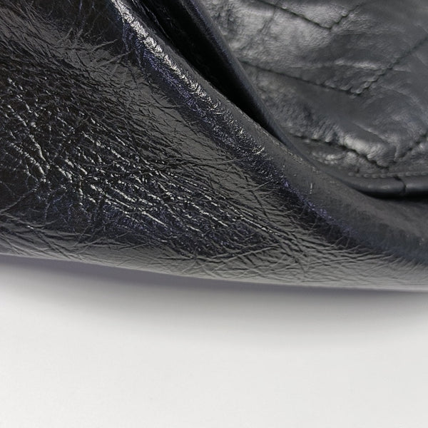 NIKI Medium Chevron Calfskin Black