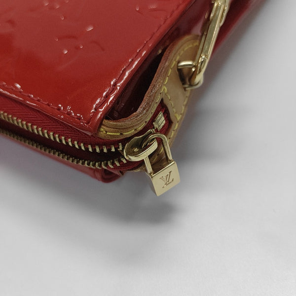 MOTT Patent Leather Red