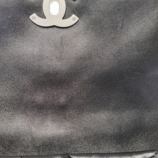 CHANEL 19 Small Quilted Lambskin Black