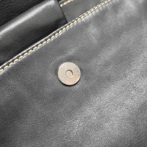 Quilted Lambskin Shoulder Bag Black