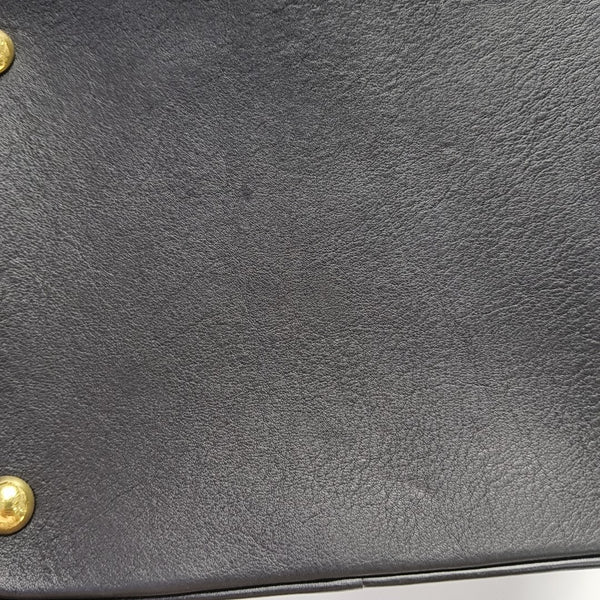 NÉONOÉ MM Calfskin White