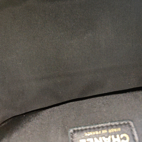 Quilted Calfskin Shoulder Bag Black