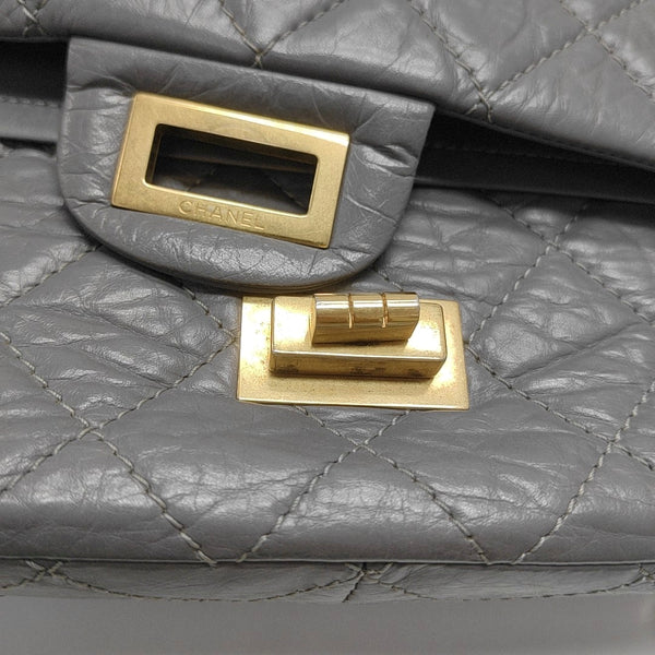 2.55 Maxi Piel de ternera acolchada gris
