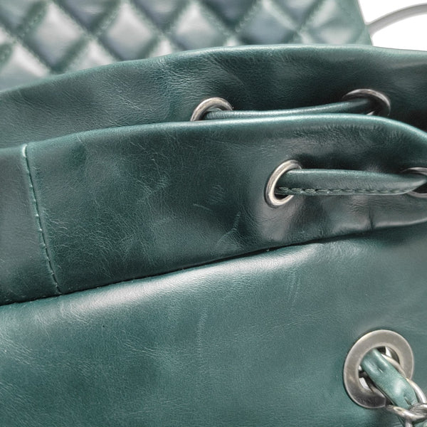 URBAN SPIRIT Quilted Calfskin Green