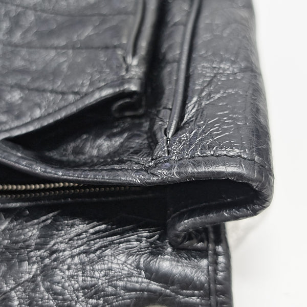 NIKI Large Chevron Calfskin Black