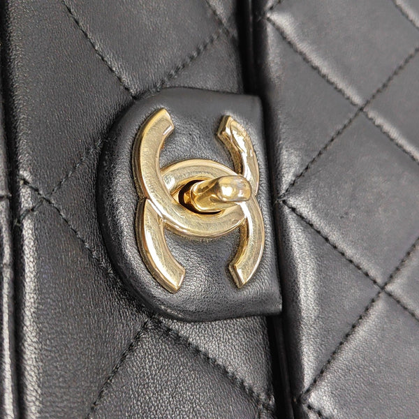Quilted Lambskin Shoulder Bag Black