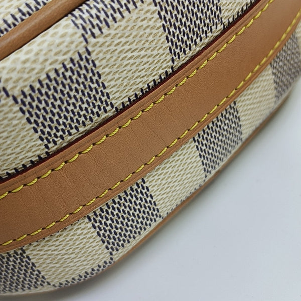 BOITE CHAPEAU PM Damier Azur Coated Canvas White